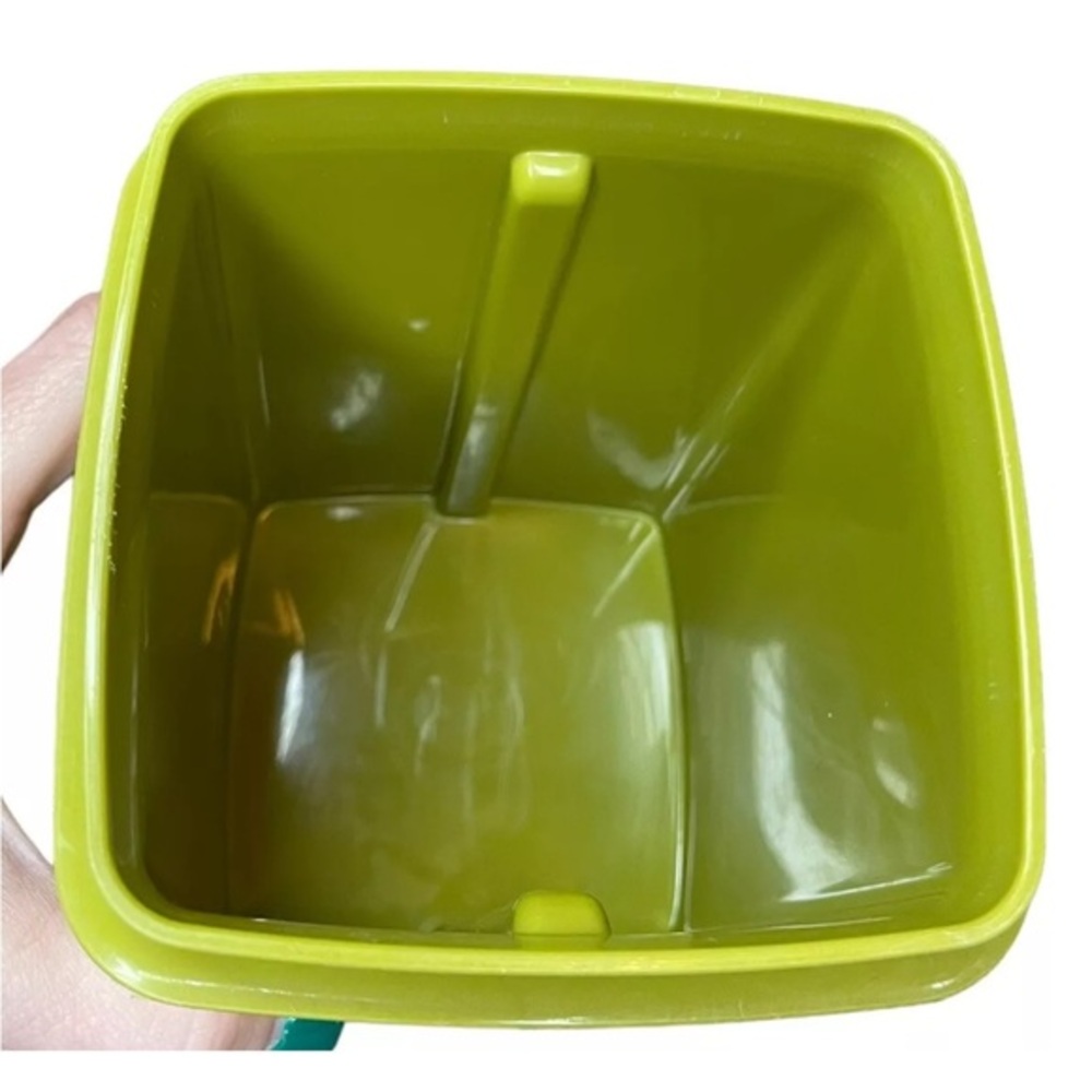 Vintage Tupperware 1330-3 Avocado Green Pickle Olive Keeper Container Canister - Picture 9 of 11